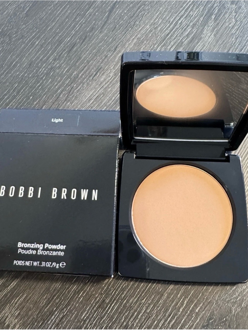 Bobbi Brown Bronzing Powder Bronzer Light 9g NIB